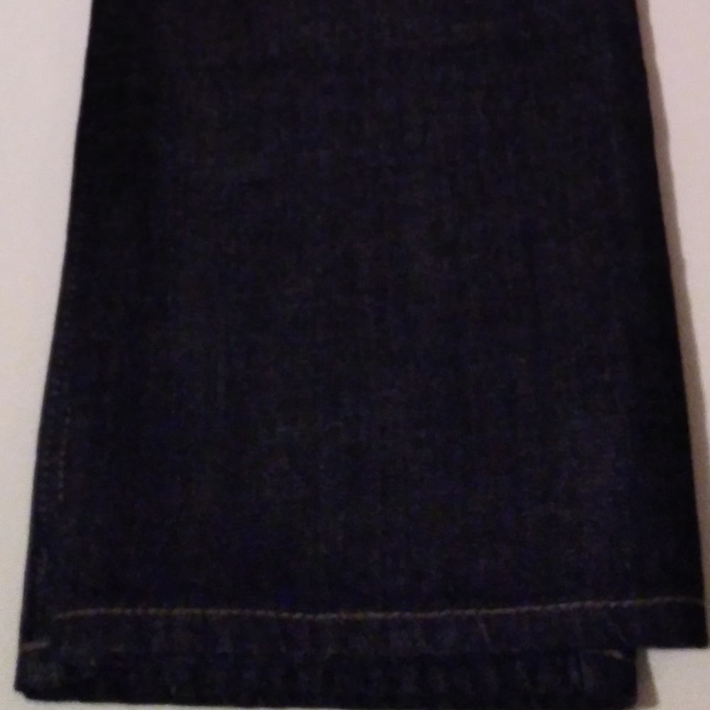 Levi's - Picture 8 of 8